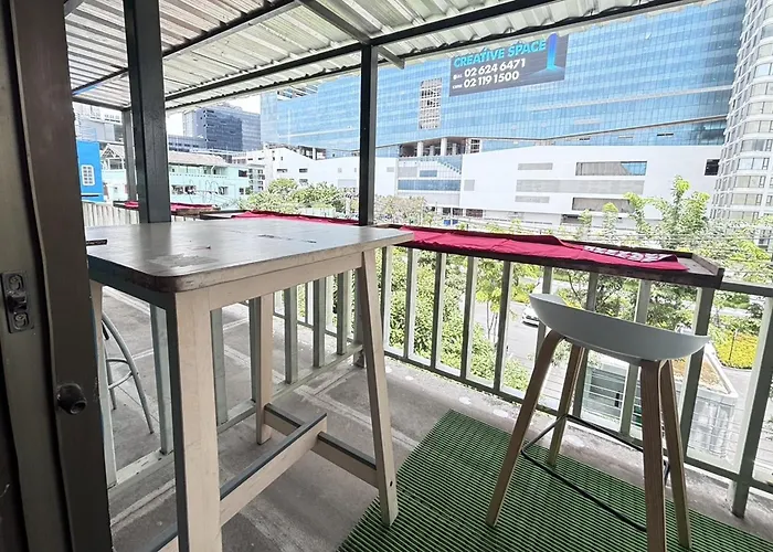 Hostel Sunshiny-bb Near Punnavithi Bts Station